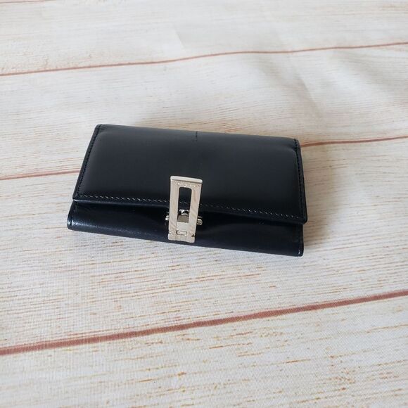 Authentic Salvatore Ferragamo Leather Keyholder Black Silver Tone Hardware Unise - Picture 6 of 16